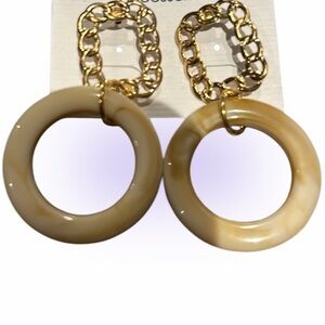 D’Bello Fashion Gold and Cream Chain Earrings
